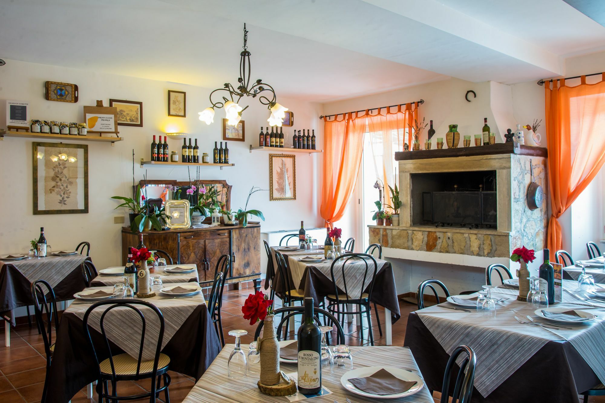 Agriturismo Il Casale Delle Ginestre 菲乌米奇诺 外观 照片